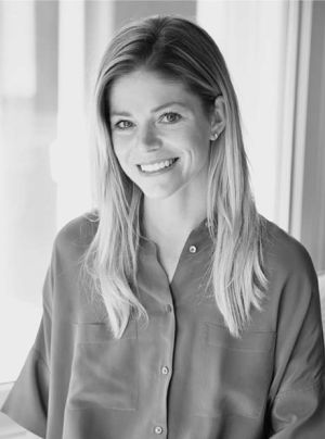 Kristen Taylor headshots