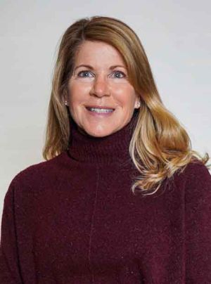 Kathy-Taylor-Headshot